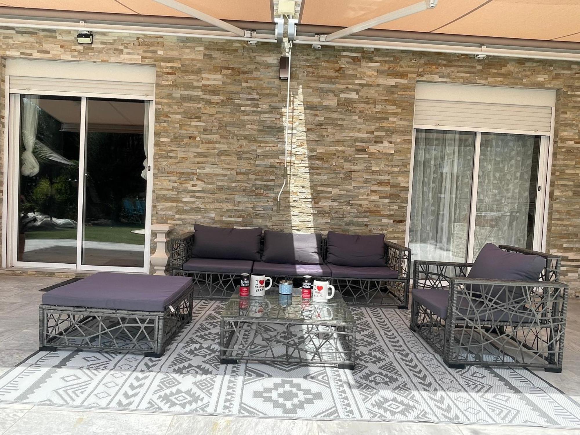 1 Habitacion Con Bano Privado Frente A La Piscina, Maximo Para 4 Personas, No Es La Casa Completa,1Cama Y 1 Sofa-Cama San Vicente Raspeig מראה חיצוני תמונה